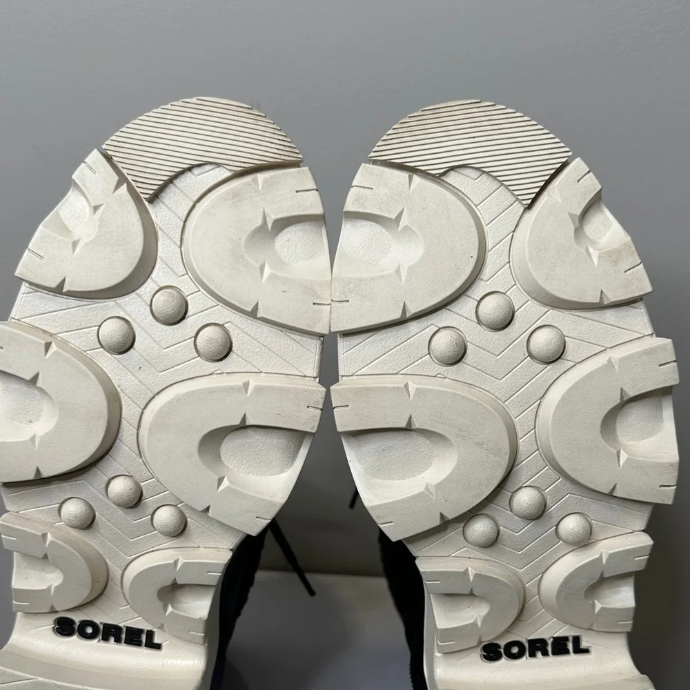 Sorel Brex Black and Cream Winter Boots - Picture 12 of 14